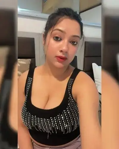 Call Girls Service Gomati